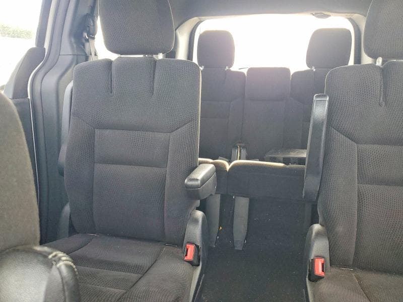 2017 DODGE GRAND CARAVAN SE 10