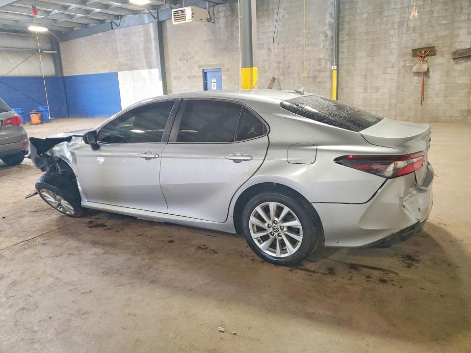 2021 TOYOTA CAMRY LE 2