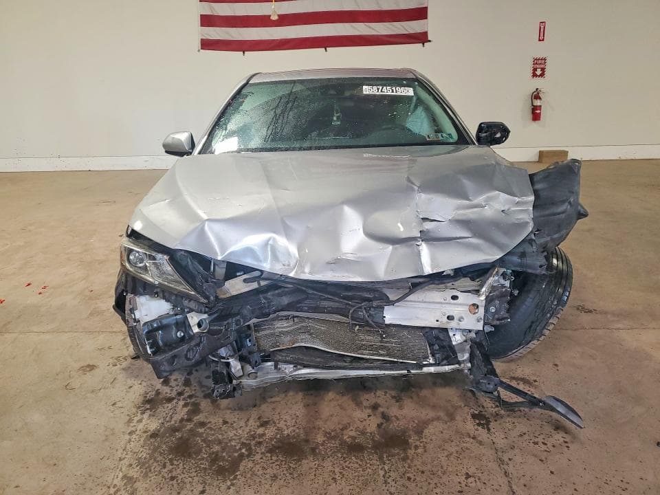 2021 TOYOTA CAMRY LE 5