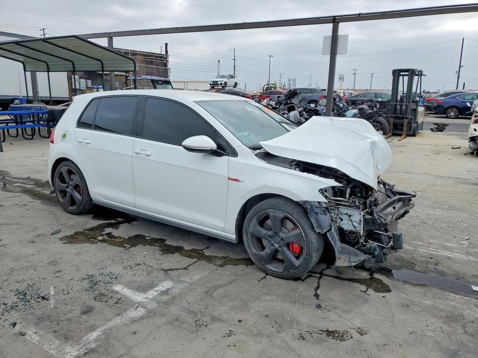 2019 VOLKSWAGEN GTI S 4
