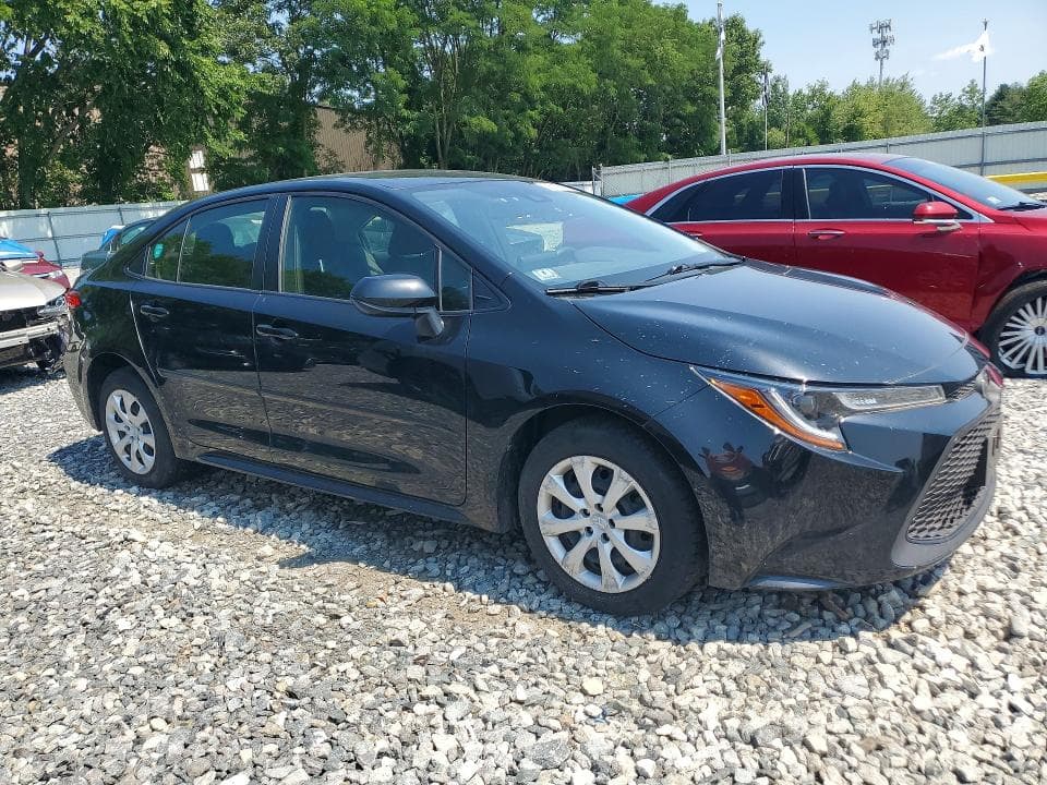 2022 TOYOTA COROLLA LE 4