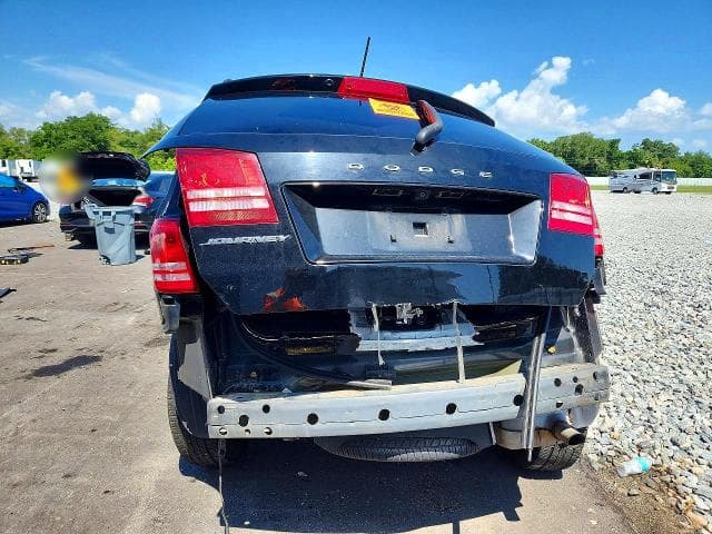 2020 DODGE JOURNEY SE 6