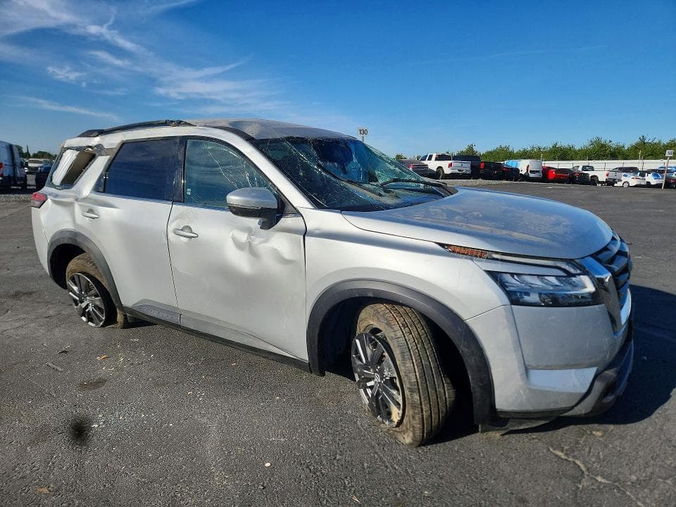 2022 NISSAN PATHFINDER SV 4