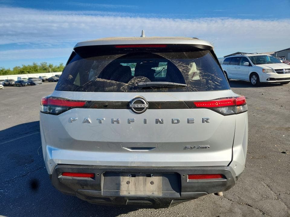 2022 NISSAN PATHFINDER SV 6