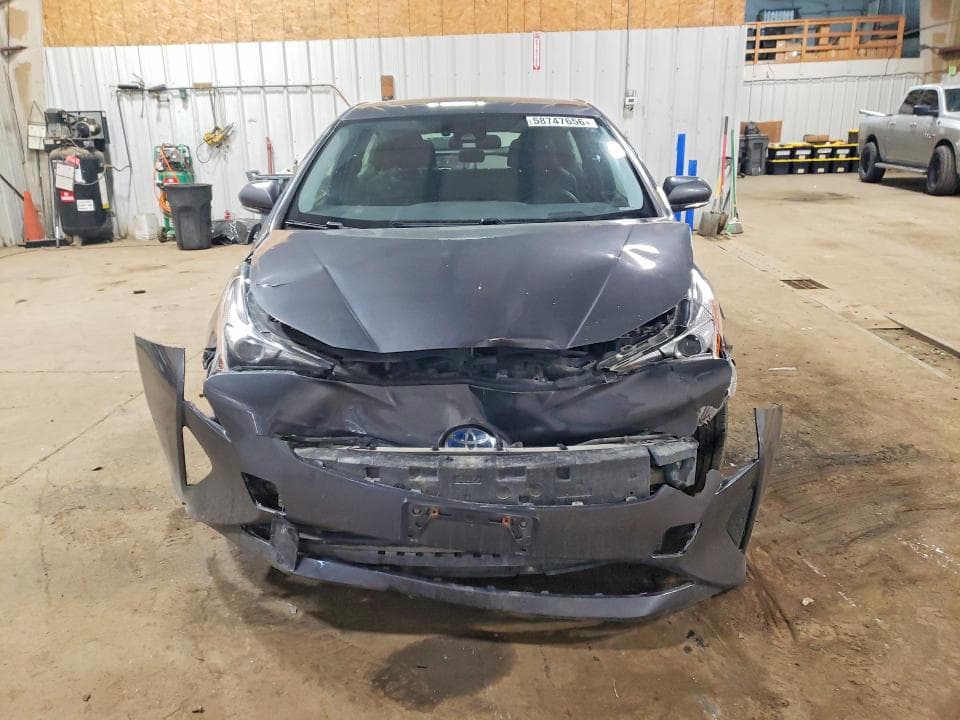 2017 TOYOTA PRIUS THREE THREE 5