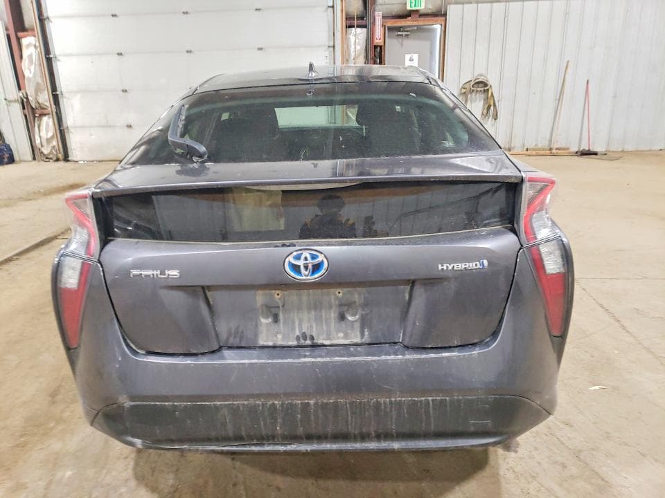 2017 TOYOTA PRIUS THREE THREE 6