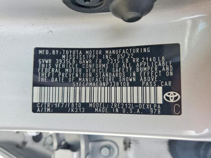 2022 TOYOTA COROLLA LE 12