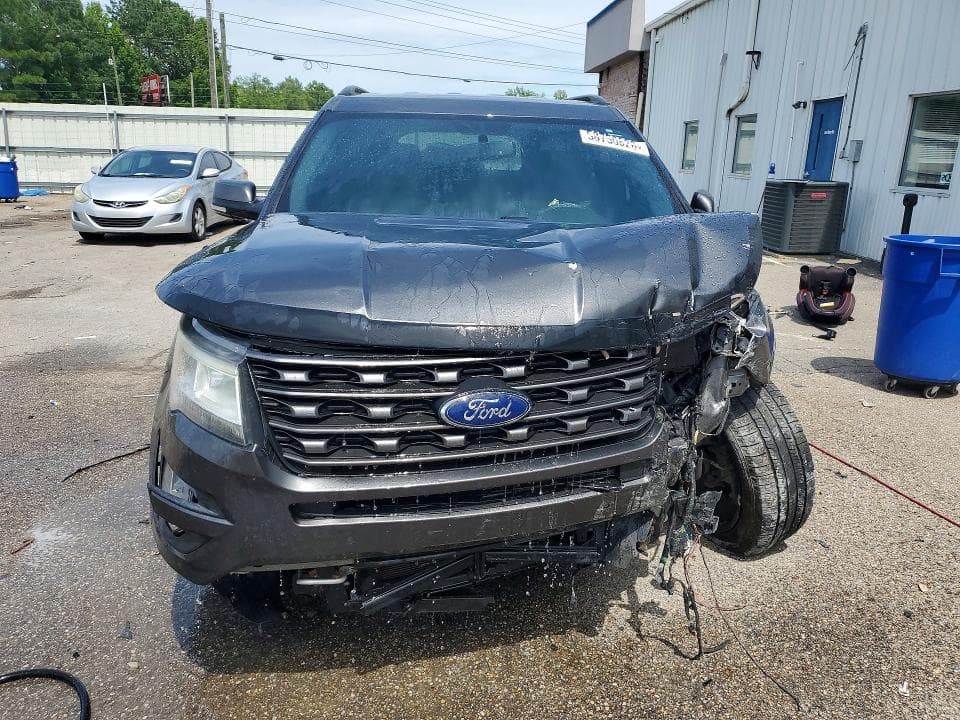 2017 FORD EXPLORER XLT 5