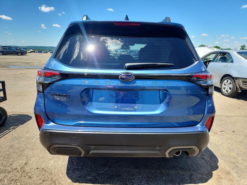 2025 SUBARU FORESTER LIMITED 6