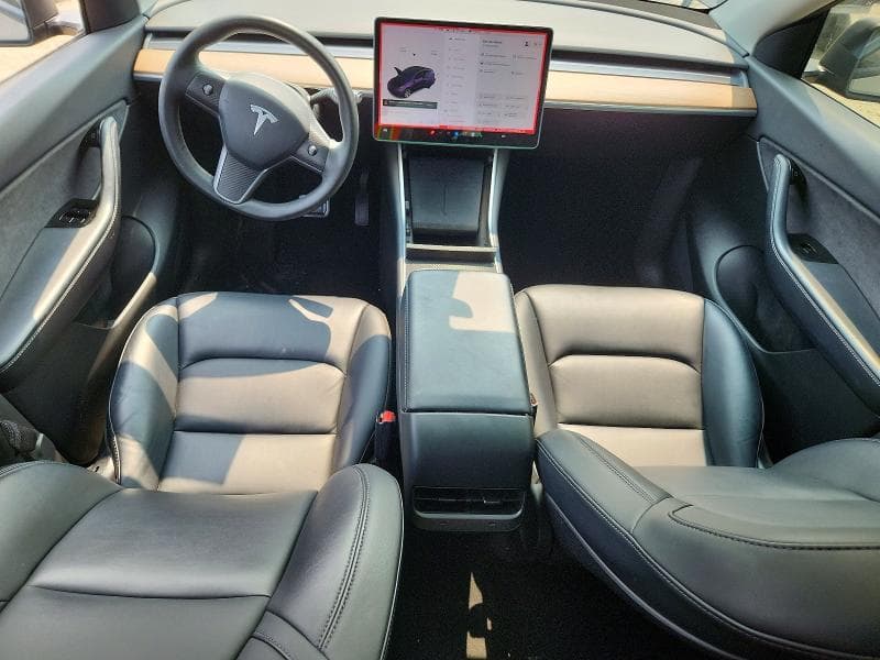 2021 TESLA MODEL Y 8