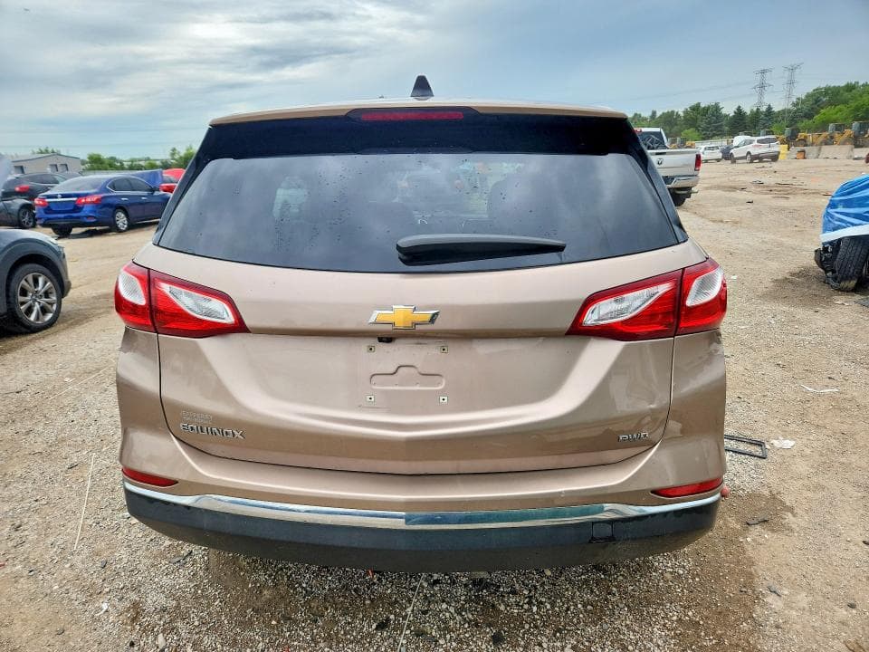 2018 CHEVROLET EQUINOX LS 6