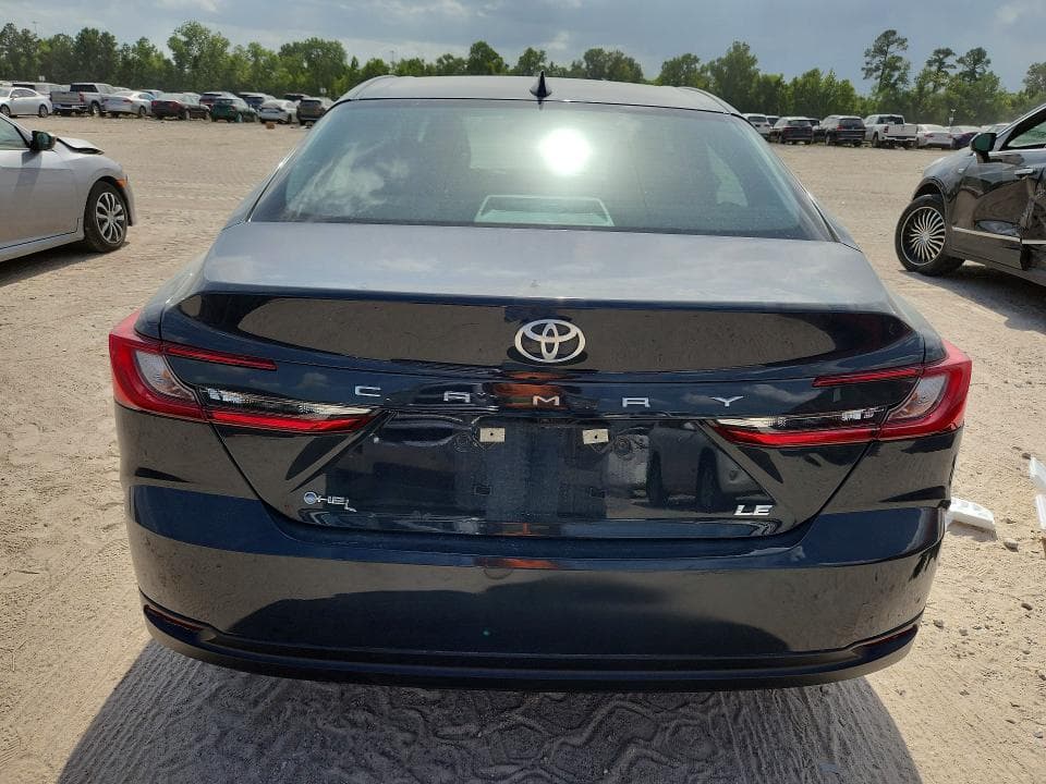 2025 TOYOTA CAMRY LE 6