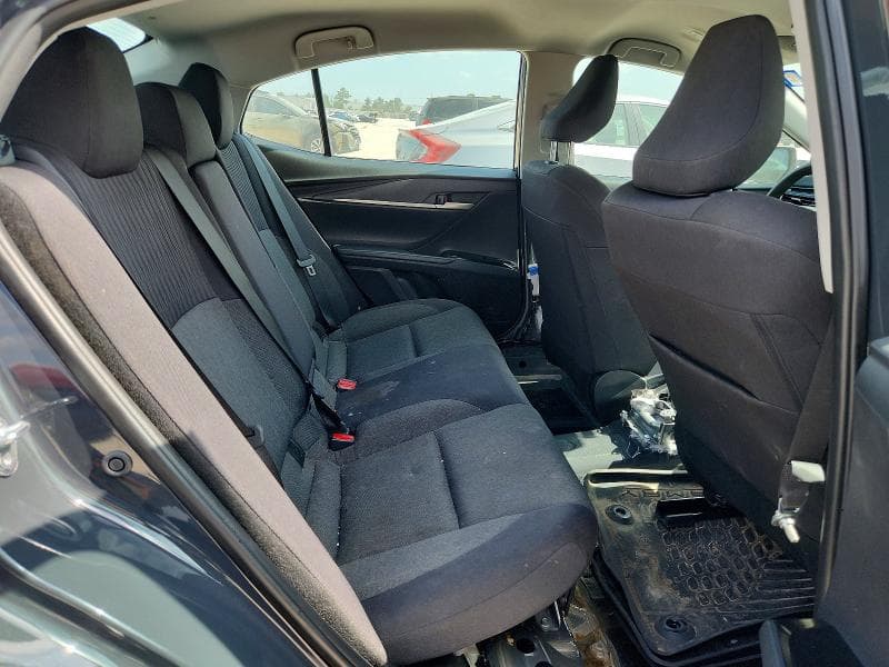 2025 TOYOTA CAMRY LE 10