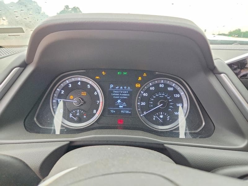 2021 HYUNDAI SONATA SE 9