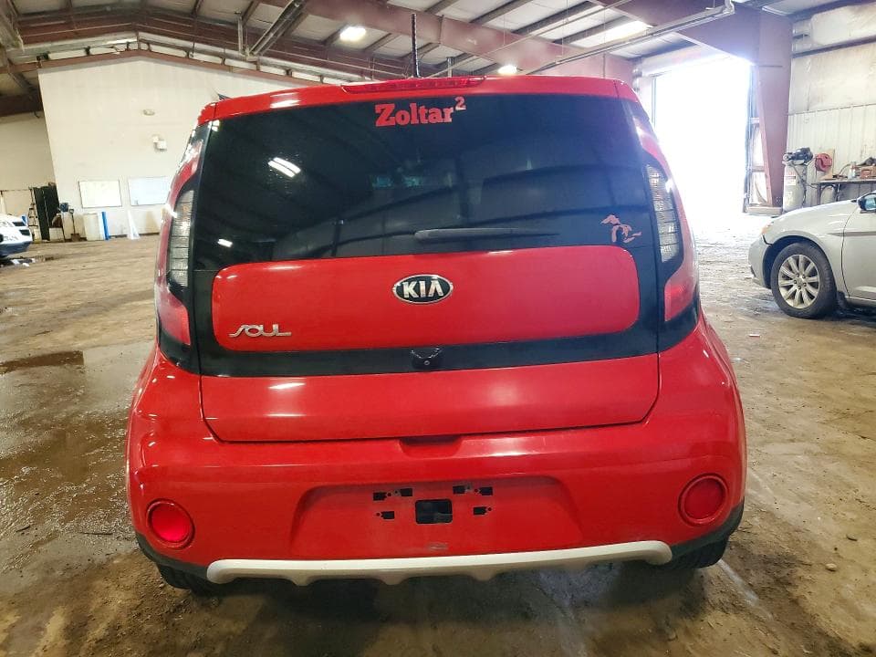 2017 KIA SOUL + 6