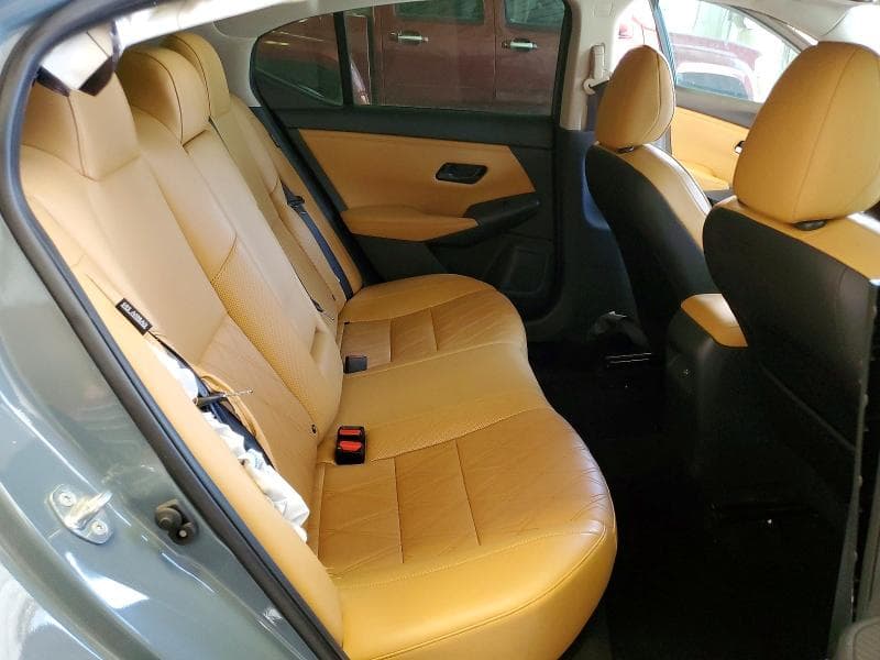 2024 NISSAN SENTRA SV 10