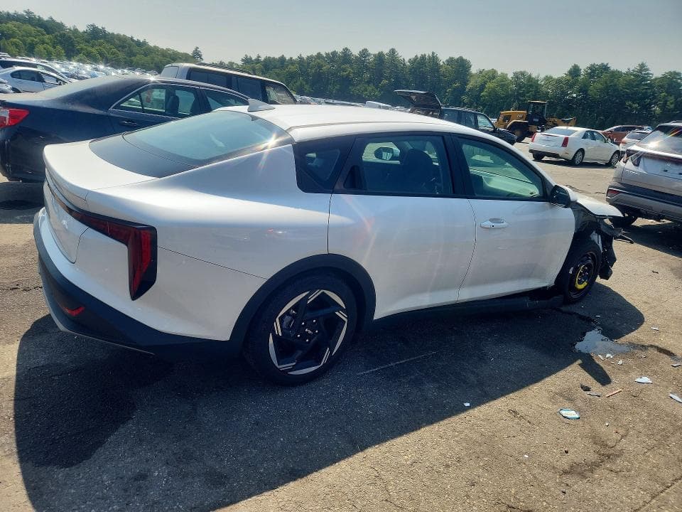 2025 KIA K4 EX 3