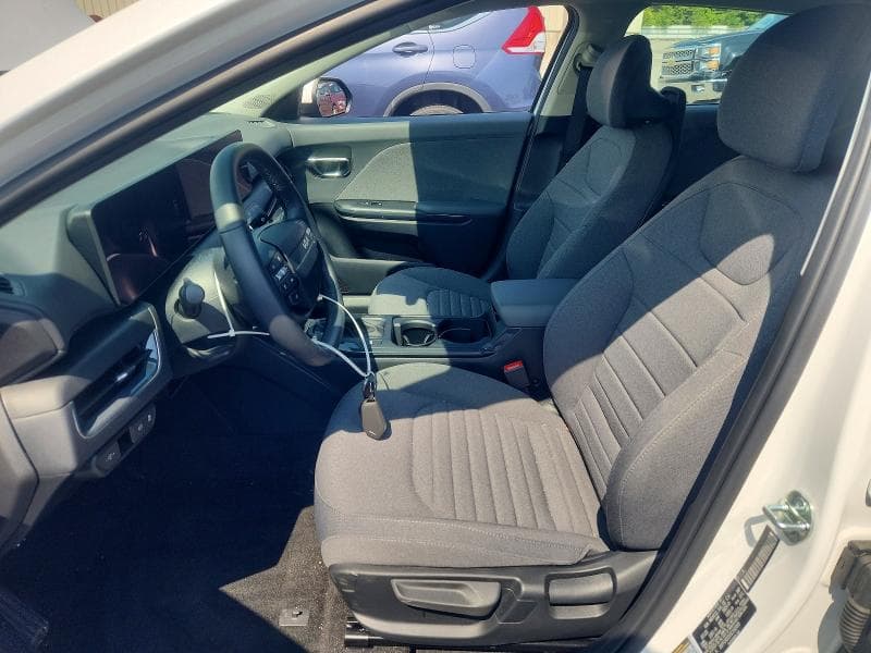 2025 KIA K4 EX 7