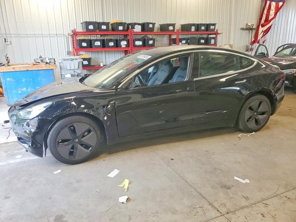2018 TESLA MODEL 3 1