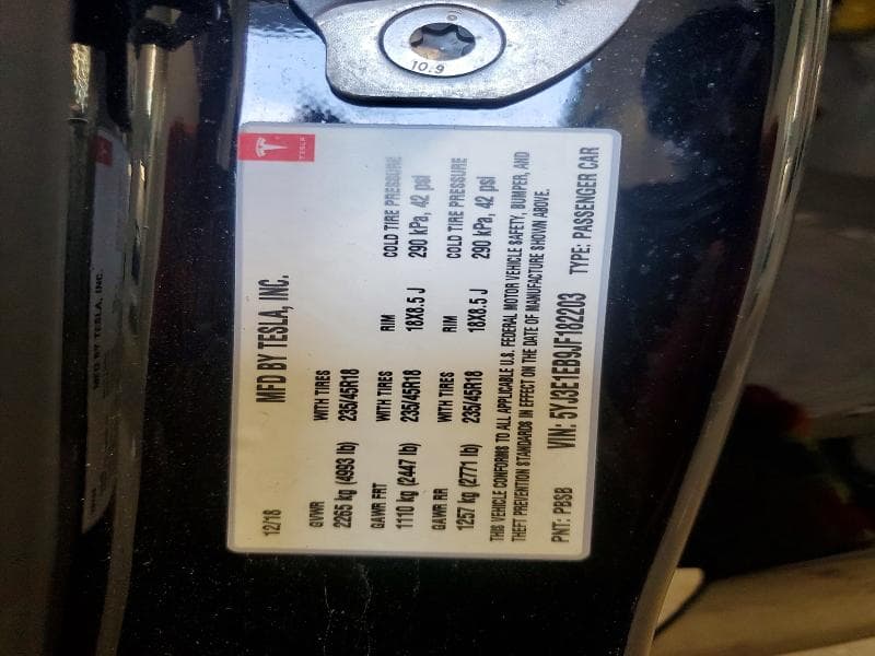 2018 TESLA MODEL 3 13