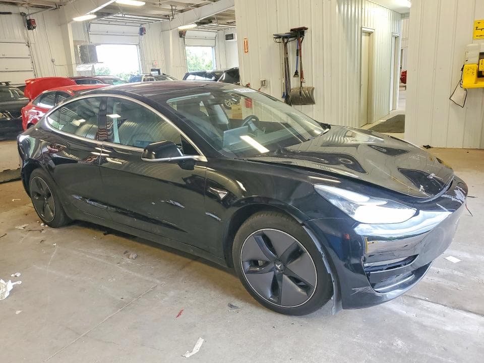 2018 TESLA MODEL 3 4