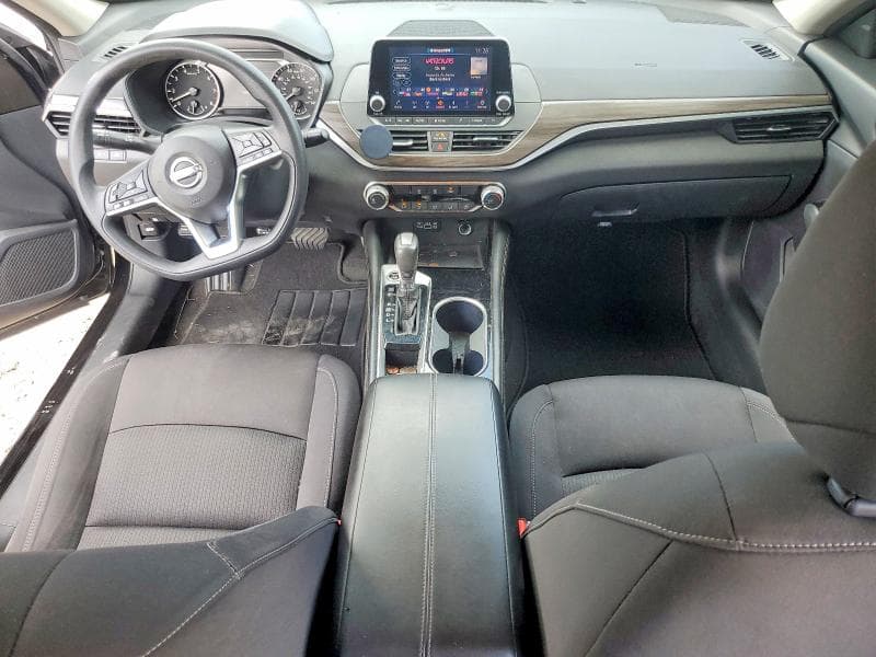 2023 NISSAN ALTIMA SV 8