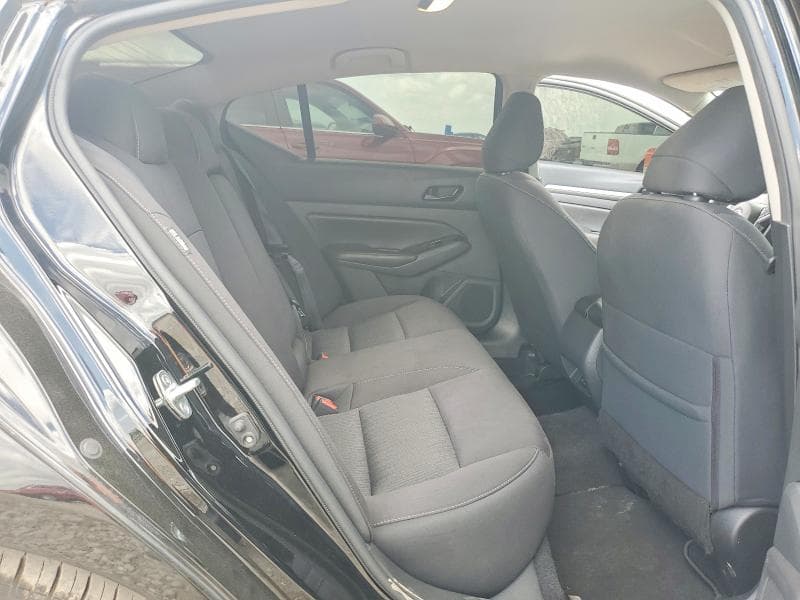 2023 NISSAN ALTIMA SV 10
