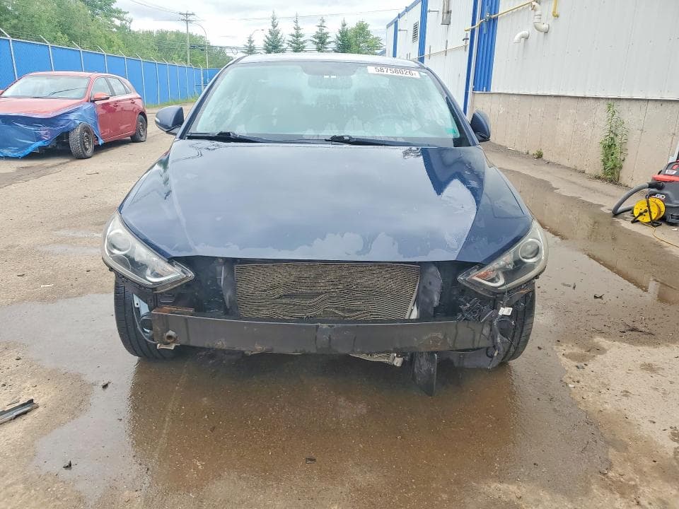 2017 HYUNDAI ELANTRA SE 5