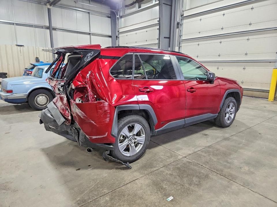 2022 TOYOTA RAV4 LE LE 3