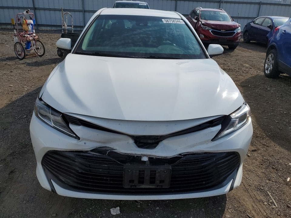 2020 TOYOTA CAMRY LE 5