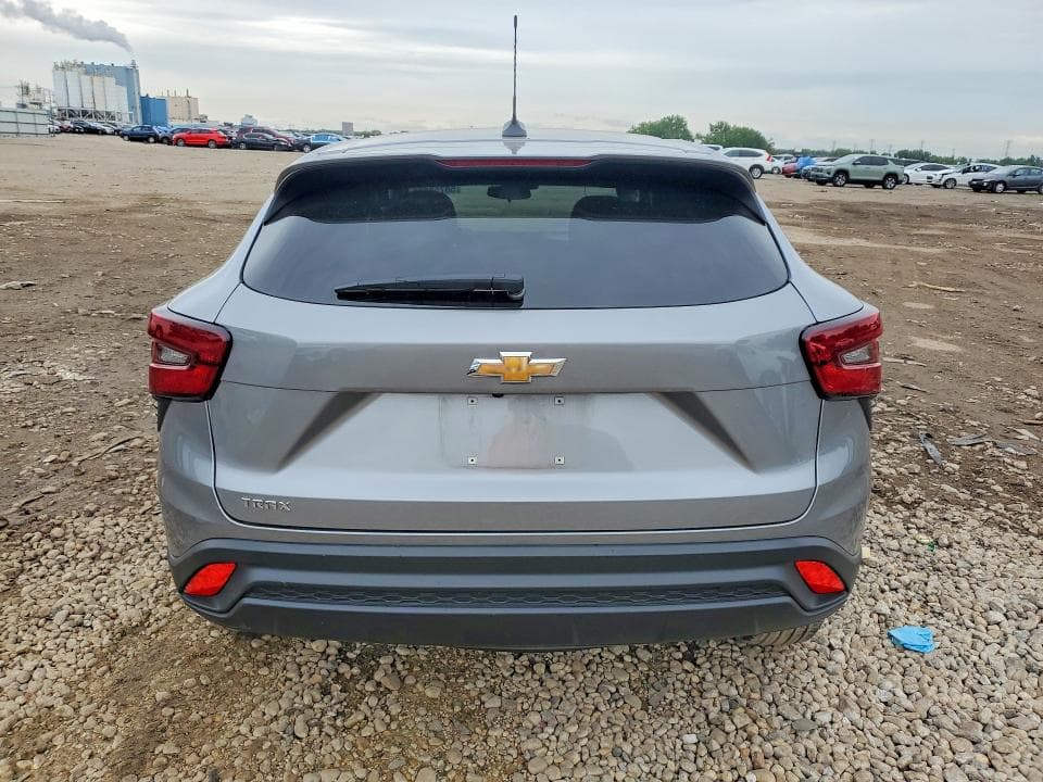 2026 CHEVROLET TRAX LS 6