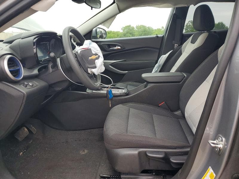 2026 CHEVROLET TRAX LS 7