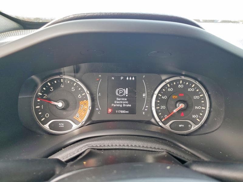 2019 JEEP RENEGADE LATITUDE 9