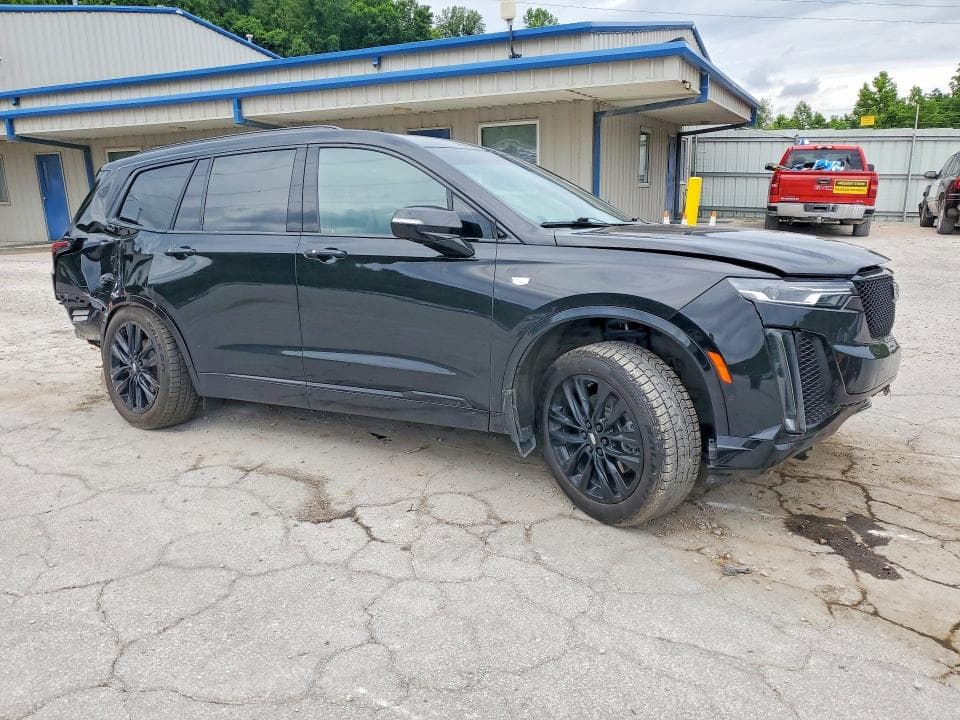 2021 CADILLAC XT6 SPORT 4