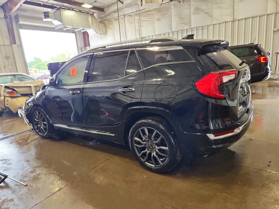 2024 GMC TERRAIN DENALI 2