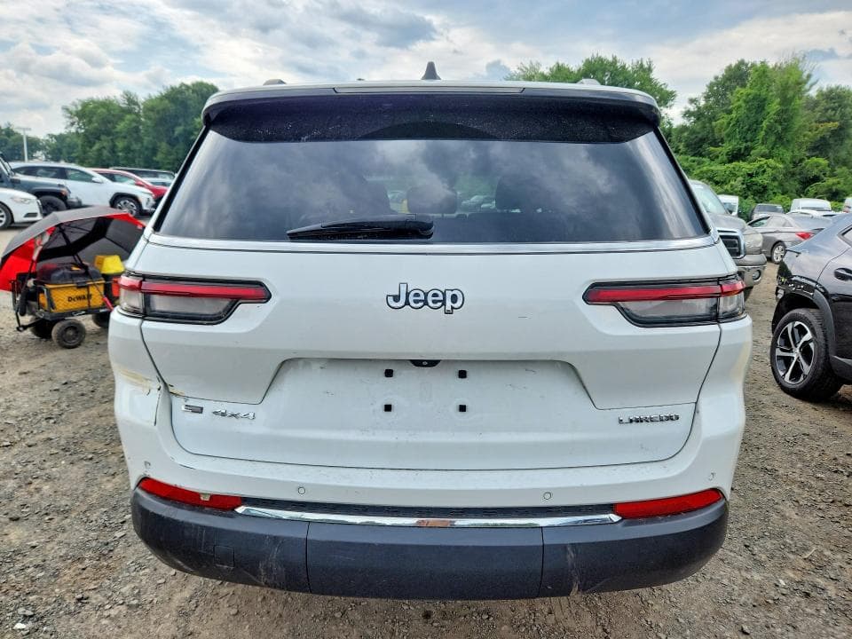 2022 JEEP GRAND CHEROKEE L LAREDO 6