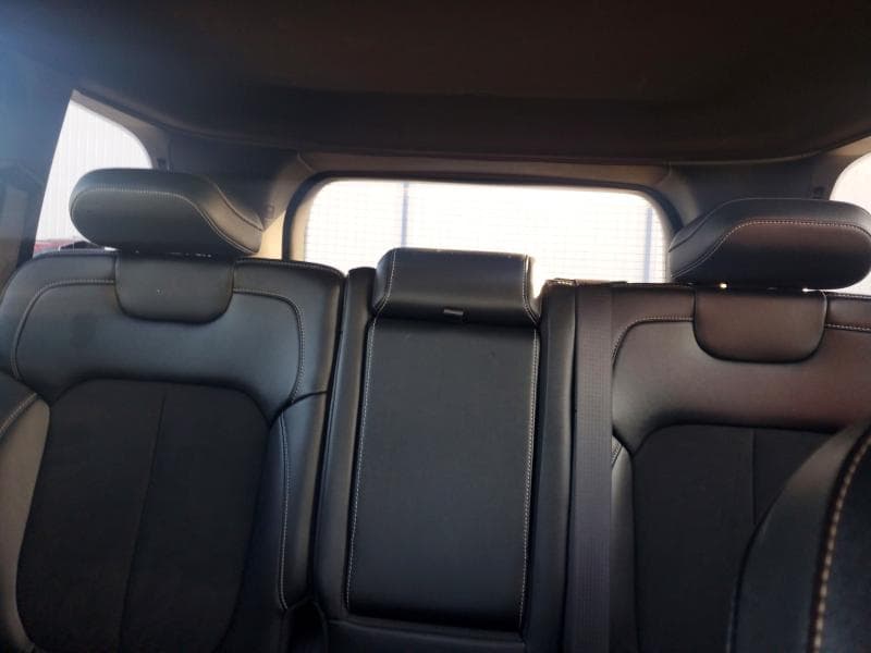 2023 JEEP GRAND CHEROKEE LAREDO 10