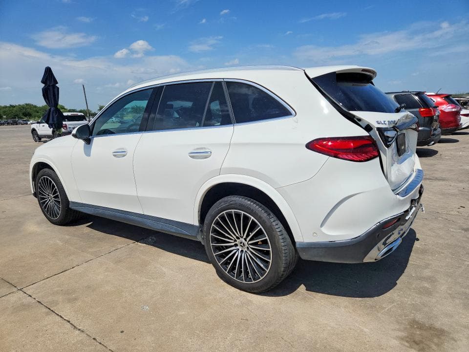 2024 MERCEDES-BENZ GLC 300 4MATIC 2
