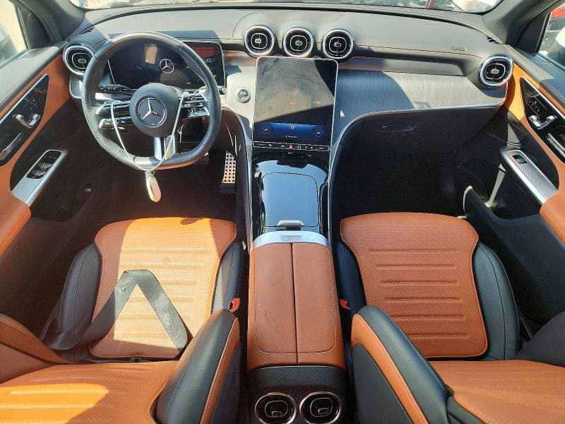 2024 MERCEDES-BENZ GLC 300 4MATIC 8