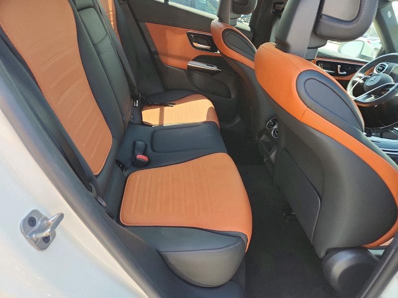 2024 MERCEDES-BENZ GLC 300 4MATIC 10