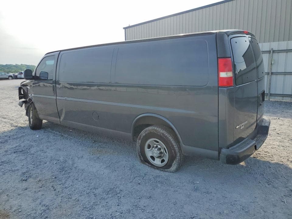 2017 CHEVROLET EXPRESS G2500 2