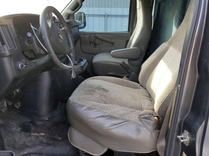 2017 CHEVROLET EXPRESS G2500 7