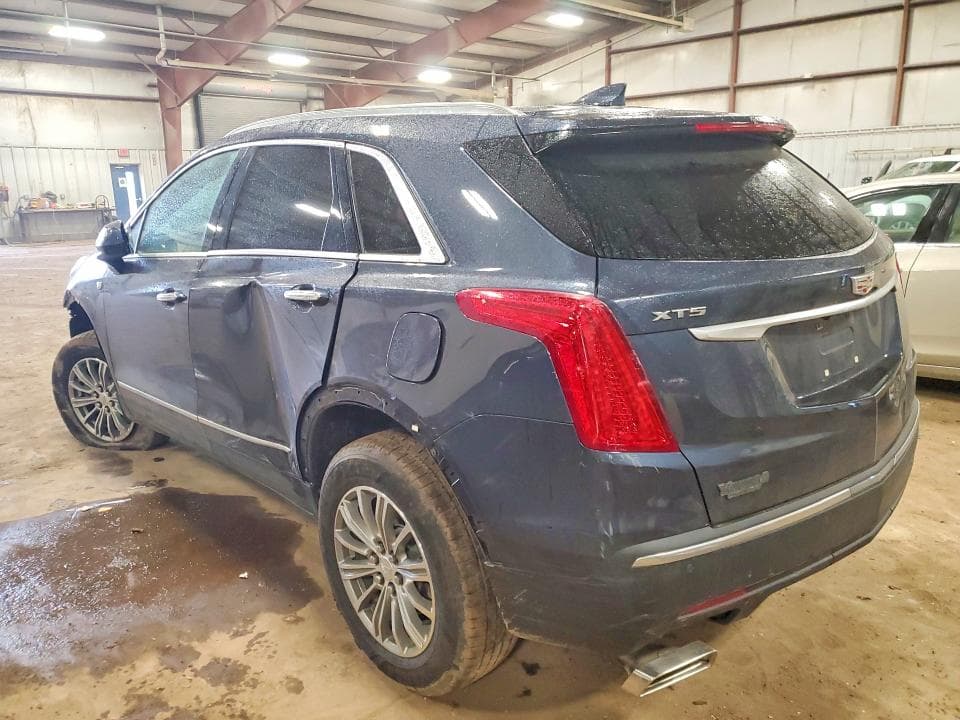 2019 CADILLAC XT5 LUXURY 2