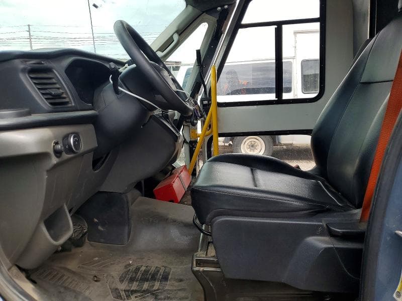 2021 FORD TRANSIT DELIVERY TRUCK 7