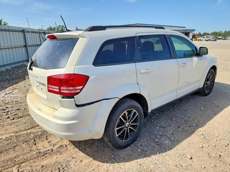 2018 DODGE JOURNEY SE 3