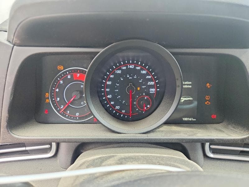 2023 HYUNDAI ELANTRA SEL SEL 9