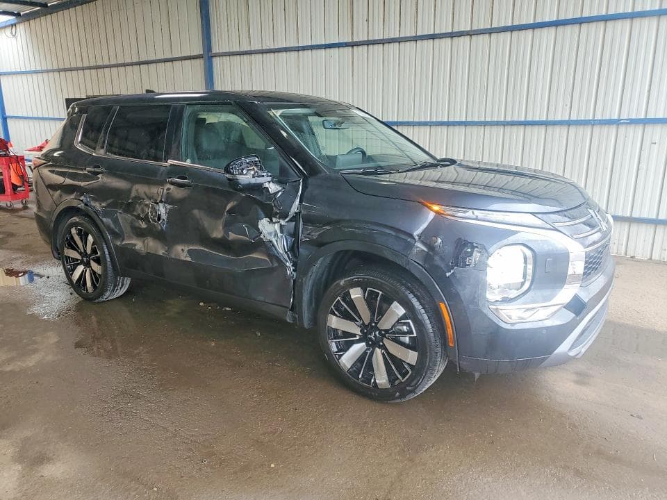 2025 MITSUBISHI OUTLANDER SE 4