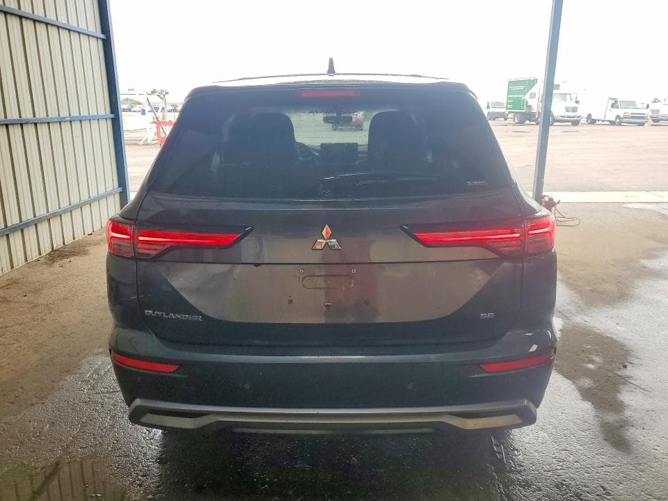 2025 MITSUBISHI OUTLANDER SE 6