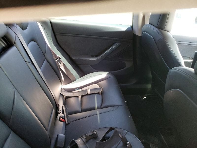 2018 TESLA MODEL 3 10