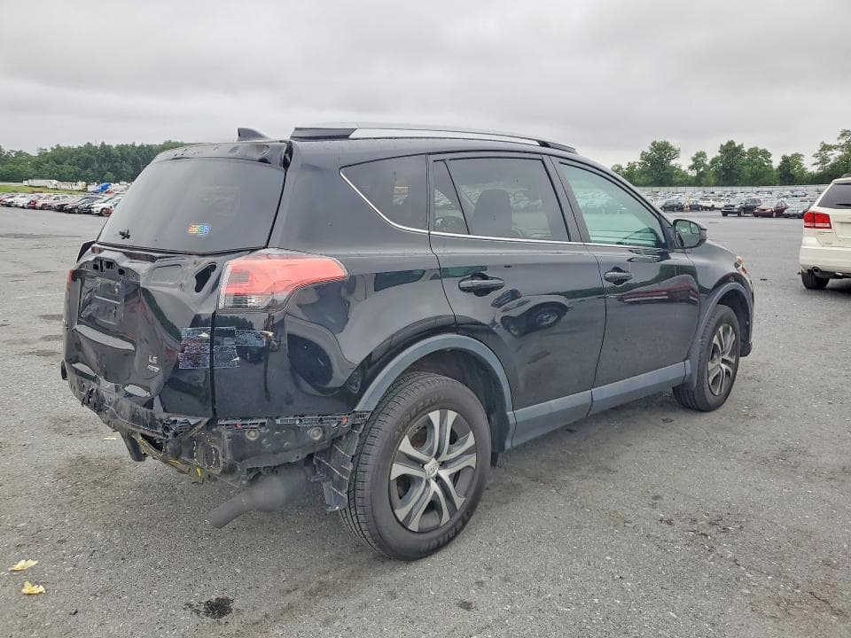 2017 TOYOTA RAV4 LE 3